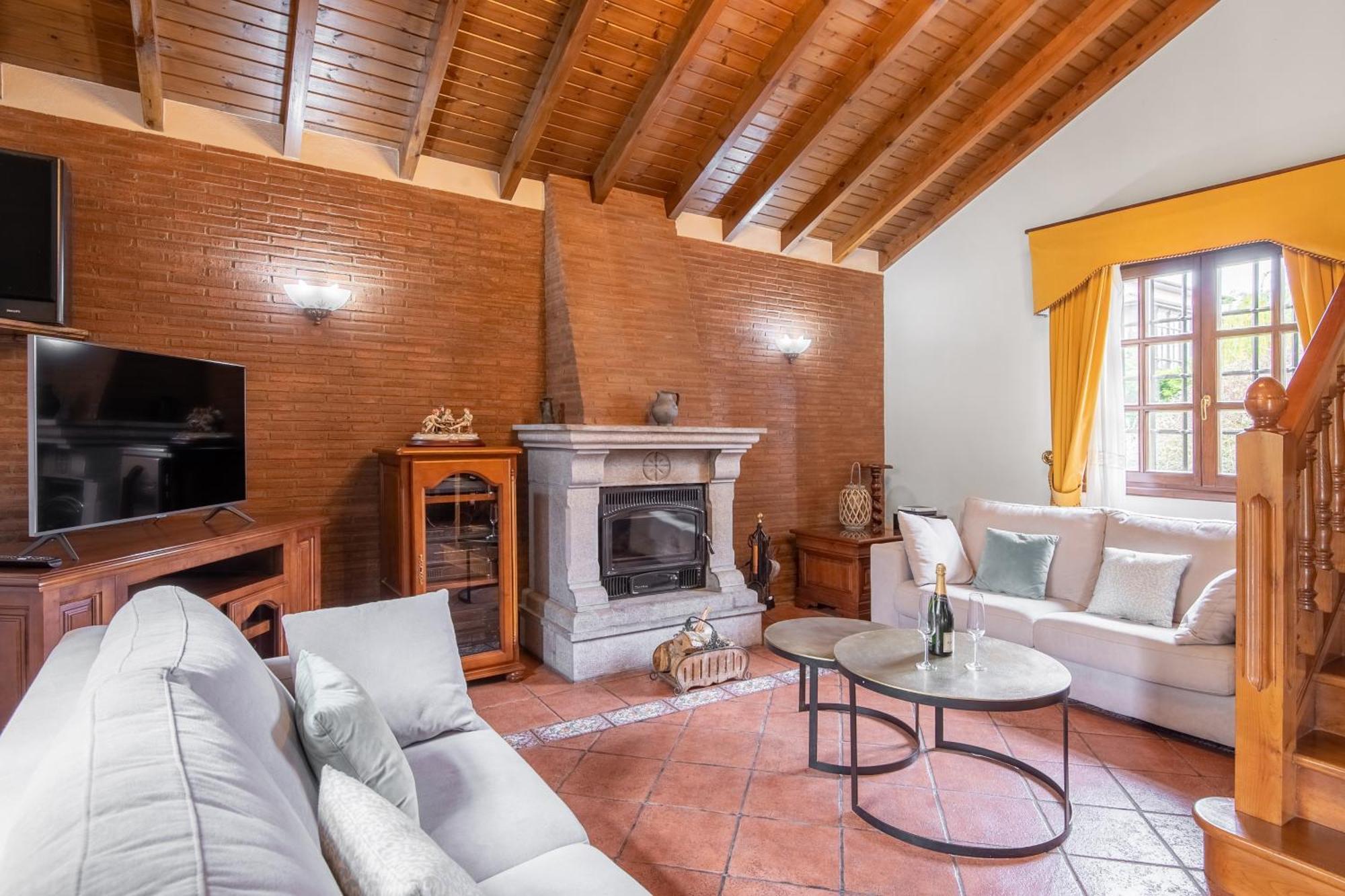 Affittacamere Casa En La Costa Con Wifi Jardin Y Barbacoa Llanes Esterno foto
