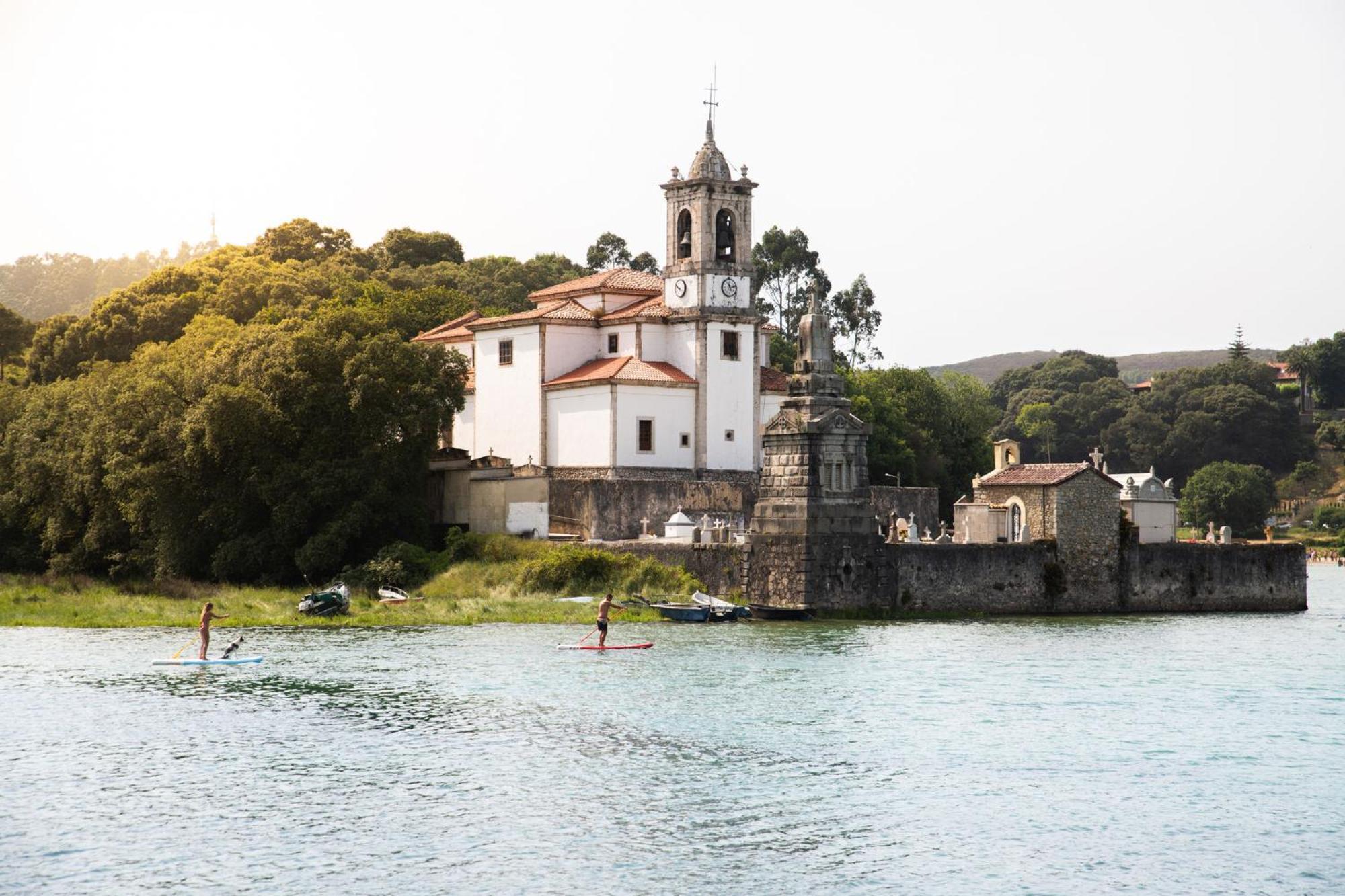Affittacamere Casa En La Costa Con Wifi Jardin Y Barbacoa Llanes Esterno foto