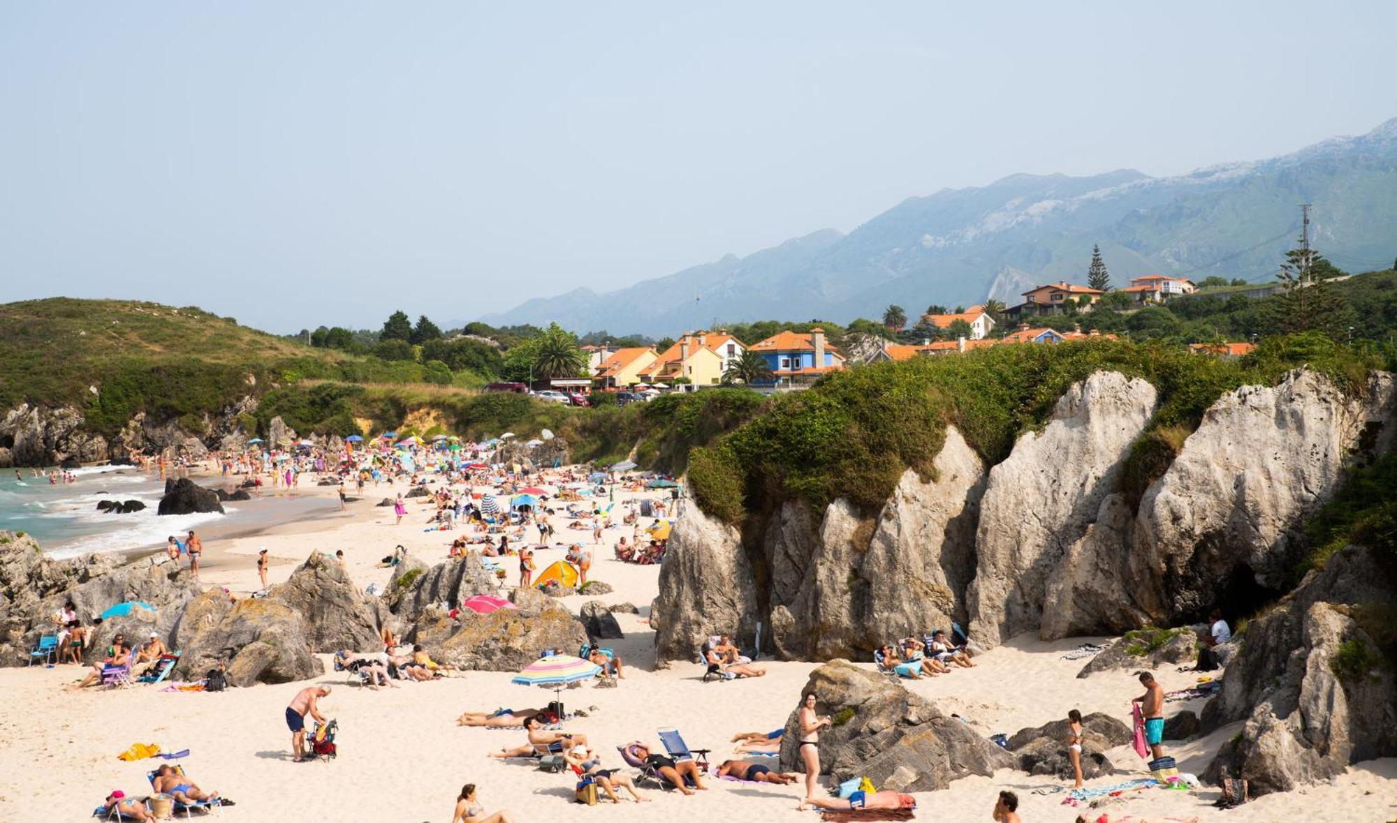 Affittacamere Casa En La Costa Con Wifi Jardin Y Barbacoa Llanes Esterno foto