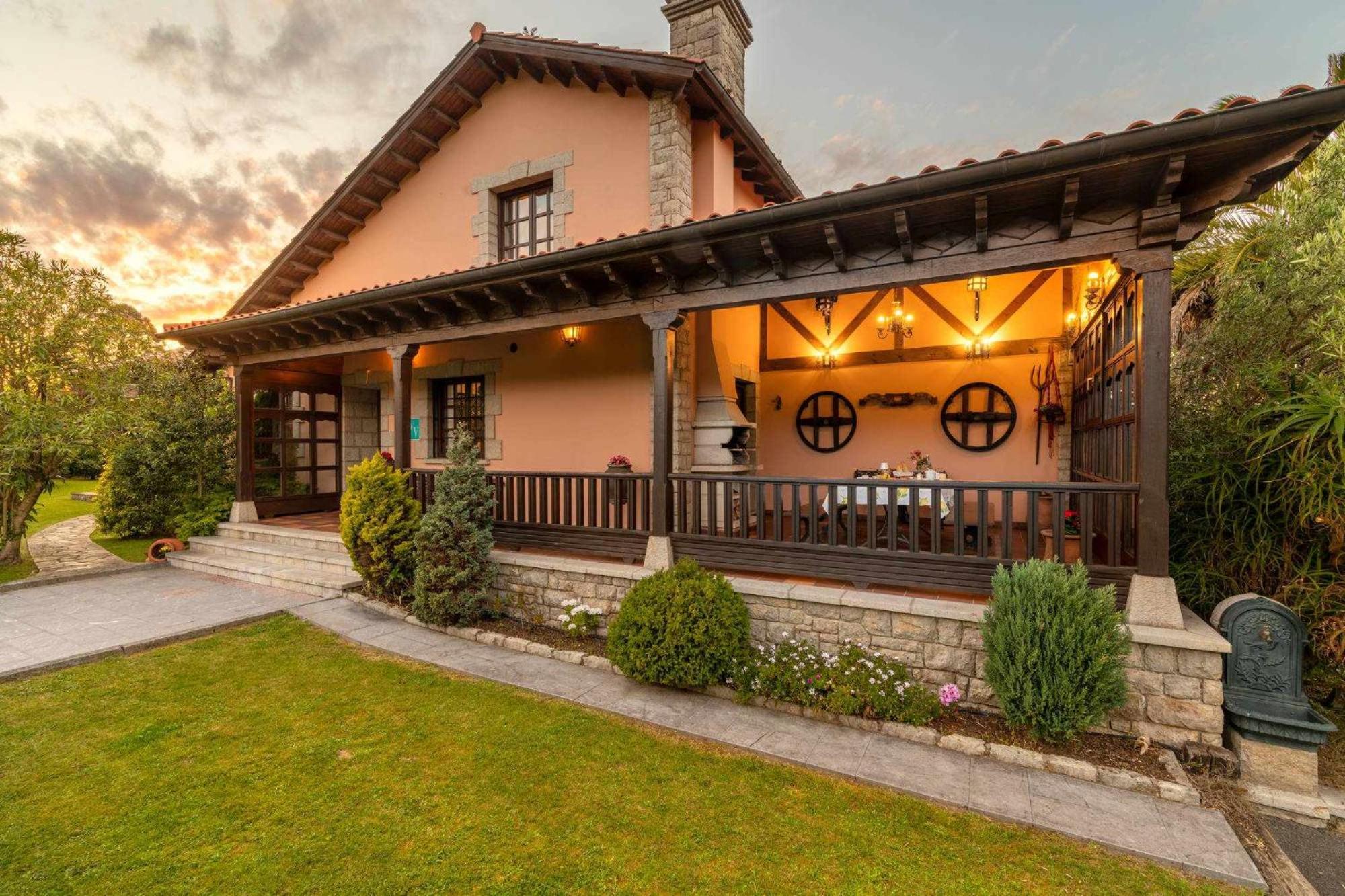 Affittacamere Casa En La Costa Con Wifi Jardin Y Barbacoa Llanes Esterno foto